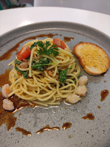 BUITENS - Gastronomi dan perhotelan