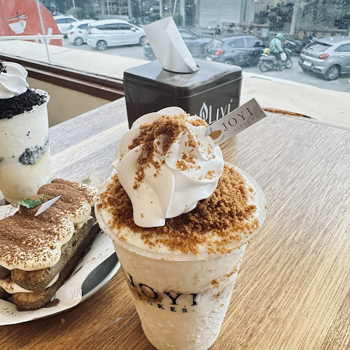 Joyi Bakes Cafe - Tiramisu Bingsoo Tea Dessert
