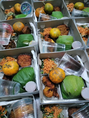 Dapoer Kulo Limo Catering - Gastronomi dan perhotelan