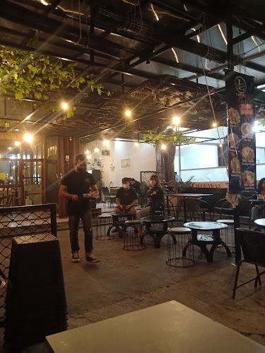 Opinii despre Long Life Coffee în Kota Palangka Raya - Gastronomi dan perhotelan