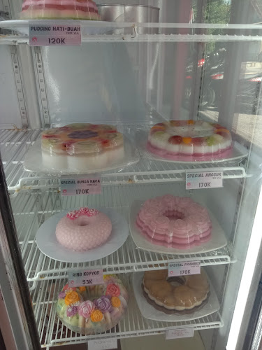 Jl. Imam Bonjol No.57, Keprabon, Kec. Banjarsari, Kota Surakarta, Jawa Tengah 57131