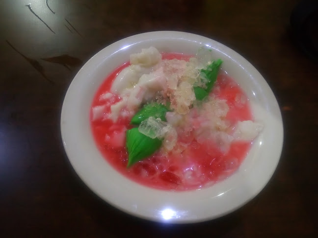 Jl. Kasuari No.4-2, Kunjung Mae, Kec. Mariso, Kota Makassar, Sulawesi Selatan 90113