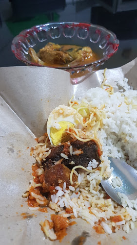 Comentarii opinii despre R. M. Kanse