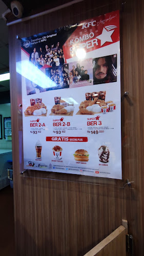 Opinii despre KFC Mega Mall Ayani Pontianak în Kota Pontianak - Gastronomi dan perhotelan