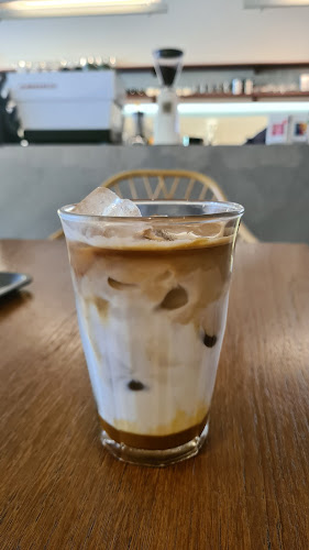 Jl. Gn. Putri No.1, Ciumbuleuit, Kec. Cidadap, Kota Bandung, Jawa Barat 40141