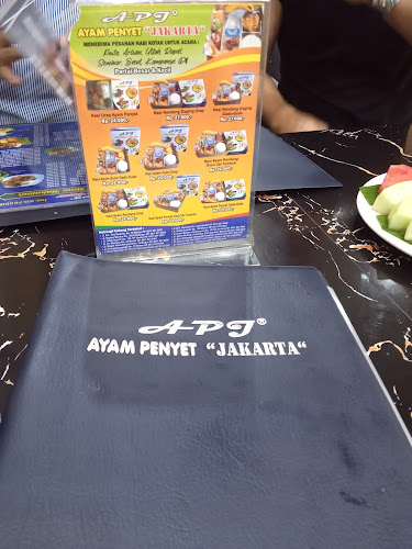 Comentarii opinii despre Ayam Penyet Jakarta SM.Raja