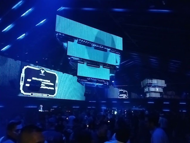 Opinii despre HW Dragon Bar Medan în Kota Medan - Gastronomi dan perhotelan