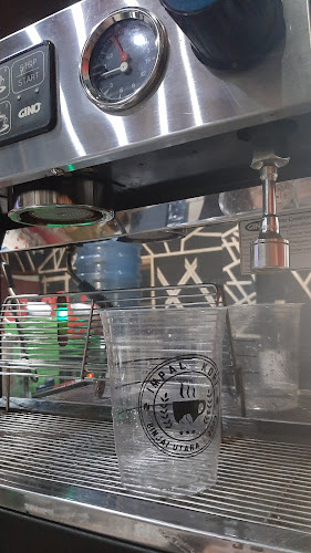 Opinii despre IMPAL KOPI în Kota Binjai - Gastronomi dan perhotelan