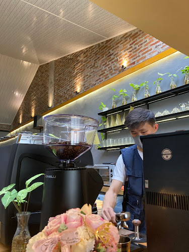 Jl. Rotan Baru No.83C, Petisah Tengah, Kec. Medan Petisah, Kota Medan, Sumatera Utara 20112