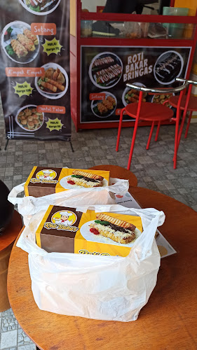 Opinii despre Roti bakar bringas daeng în Kota Makassar - Gastronomi dan perhotelan