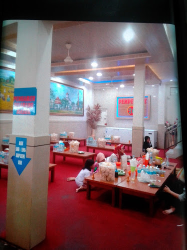 Comentarii opinii despre Pempek Edy