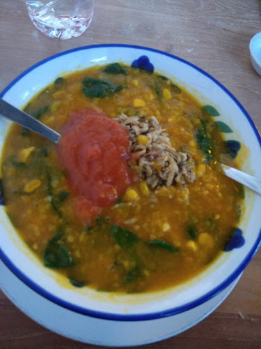 Comentarii opinii despre MAMA Toko Kue dan Es Krim