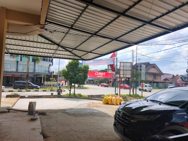 Comentarii opinii despre Rumah Makan Ceria 2