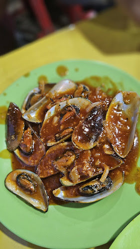 Comentarii opinii despre Seafood Nasi Uduk Aulia 94