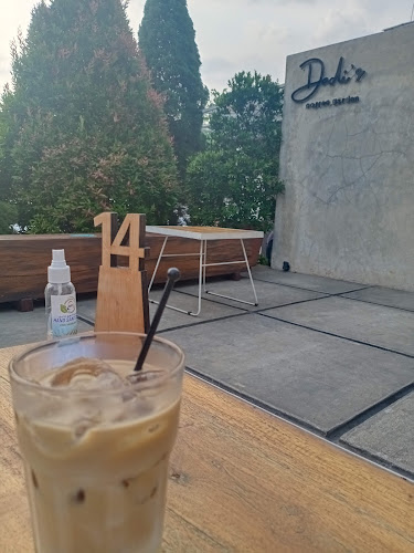 Comentarii opinii despre Dadi's Coffee Garden