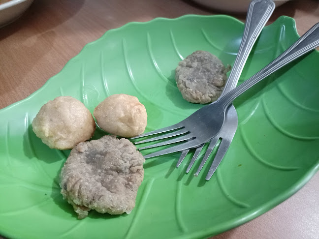 Opinii despre Pempek HandaRasa în Kota Tangerang - Gastronomi dan perhotelan