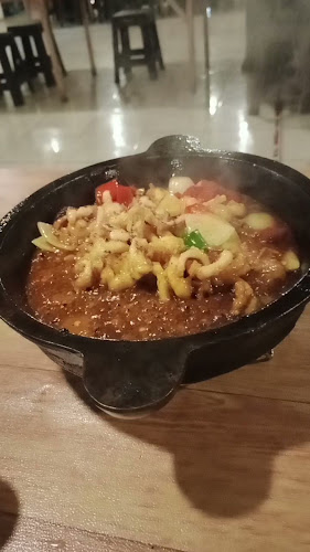 Saraba Nyaman Floating Restaurant - Gastronomi dan perhotelan