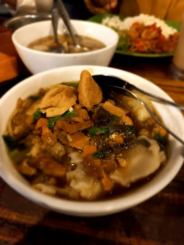 Comentarii opinii despre Bakso Moeza Kopi Rella