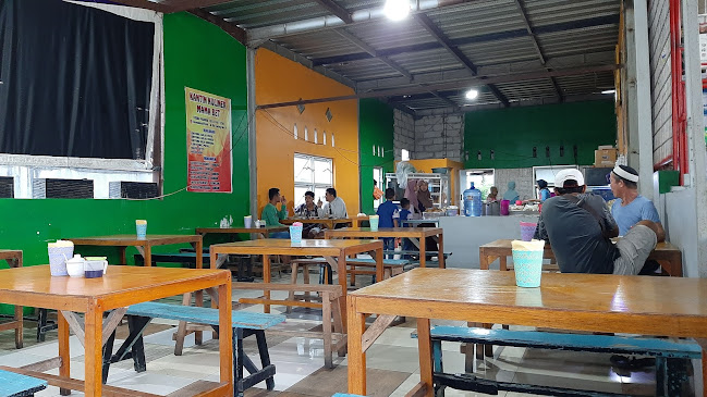 Kantin kuliner mama bet - Gastronomi dan perhotelan