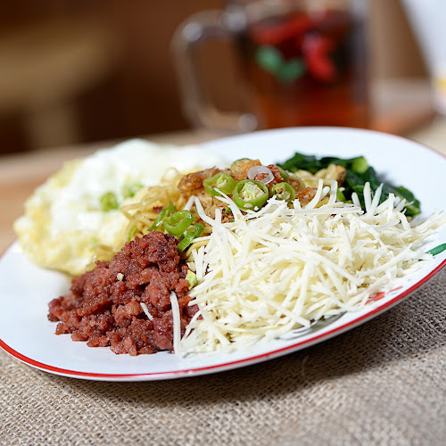 Opinii despre Photongopi & Mie Ayam Bang Marko în Kota Tangerang Selatan - Gastronomi dan perhotelan