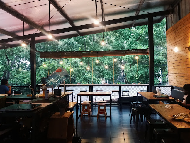 Jl. Dayang Sumbi No.10, Lb. Siliwangi, Kecamatan Coblong, Kota Bandung, Jawa Barat 40132