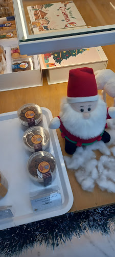 Opinii despre Nonie Solo în Kota Surakarta - Gastronomi dan perhotelan