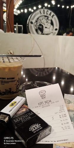 Kopi Becak - Surabaya