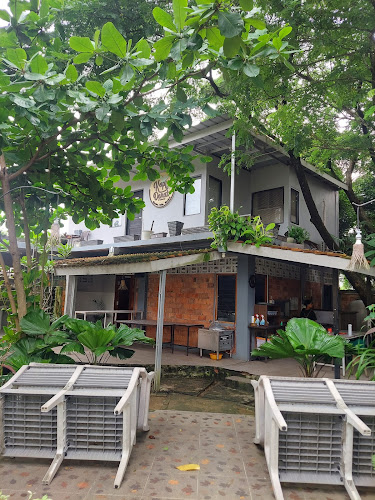 Halte Gelora Sriwijaya A, Jl. Gubernur H. A Bastari, 15 Ulu, Kecamatan Seberang Ulu I, Kota Palembang, Sumatera Selatan 30257