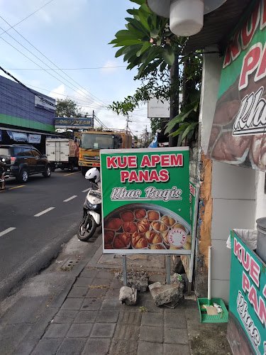 Opinii despre Kue Apem Panas Bugis în Kota Denpasar - Gastronomi dan perhotelan