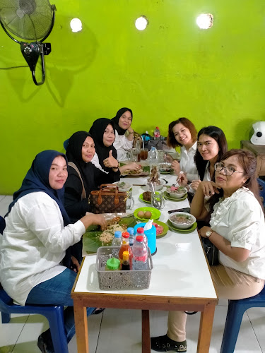 Opinii despre Dicky bakso 2 daging lembu asli în Kota Medan - Gastronomi dan perhotelan