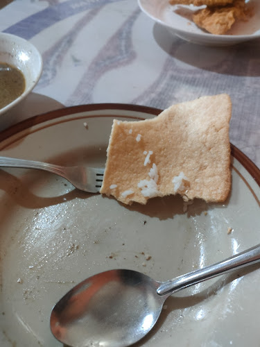 Warung Brongkos Handayani - Gastronomi dan perhotelan