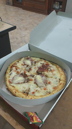 Savoury Pizza - Kota Surakarta
