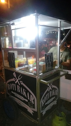 Opinii despre Roti Bakar Nocturnal în Kota Semarang - Gastronomi dan perhotelan
