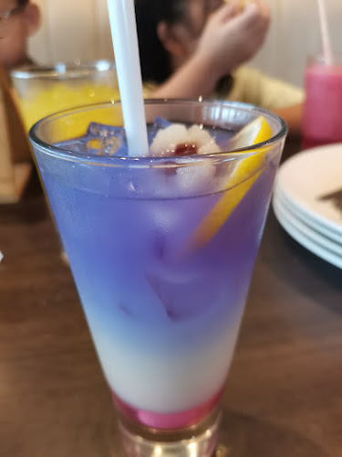 Pizza Hut Ristorante - Gastronomi dan perhotelan