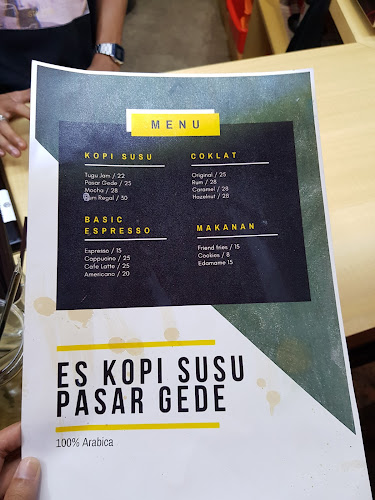 Comentarii opinii despre Kedai Kopi MAKMOER