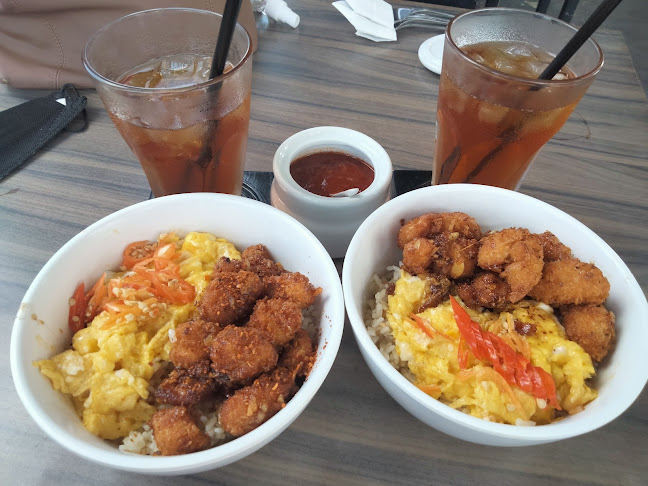 Comentarii opinii despre Lekker Doughnuts & Kacapiring