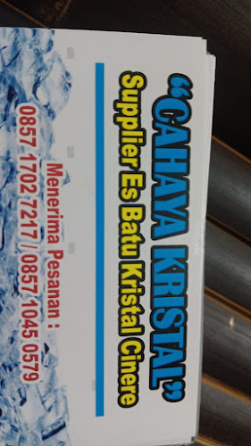 Agen Es Batu Kristal Cahaya Cinere