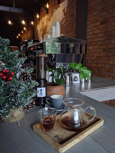 Luthier Coffee - Kota Palembang