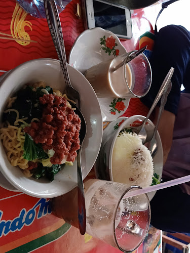 Comentarii opinii despre Kios Indomie Rebus Abah Dodo