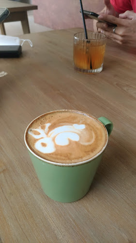 Comentarii opinii despre LAMANSUA Coffee & Eatery