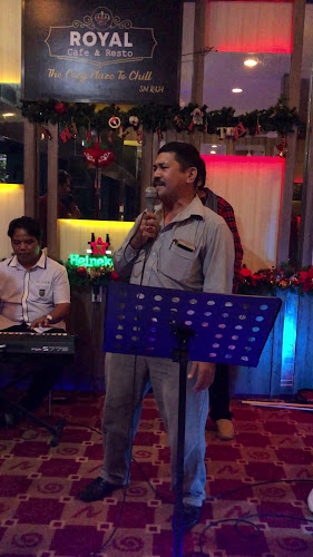Royal Cafe and Resto - Kota Medan