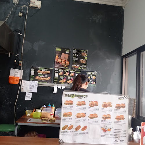 Opinii despre Burger Bangor Bantul în Kabupaten Bantul - Gastronomi dan perhotelan