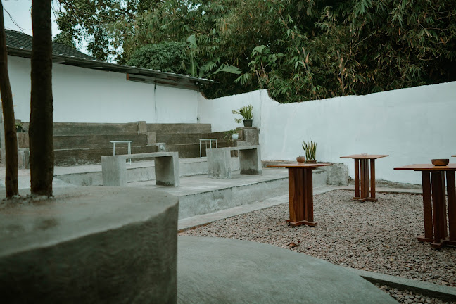 kuasarasa_Warning - Gastronomi dan perhotelan