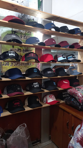 Toko unik427 ( pusat grosir topi distro terlengkap ) - Kota Semarang