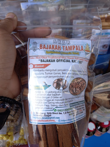 Opinii despre Parkir Pasar Kahayan în Kota Palangka Raya - Gastronomi dan perhotelan