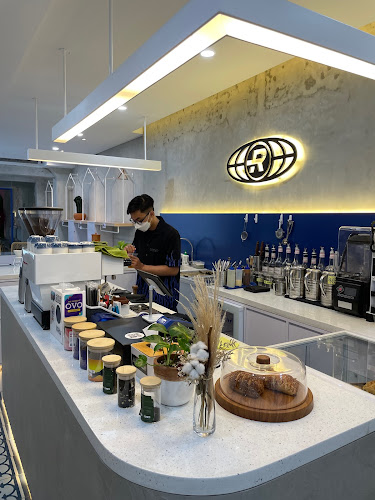 Opinii despre Rockmen and Coffee în Kota Bandung - Gastronomi dan perhotelan