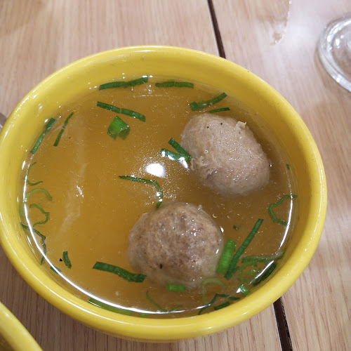 Comentarii opinii despre Gerai Es Teler 77 Medan Mall