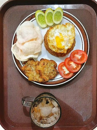 Opinii despre Kafe FaSya în Kota Depok - Gastronomi dan perhotelan