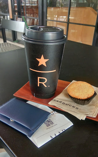 Comentarii opinii despre Starbucks Reserve Bogor