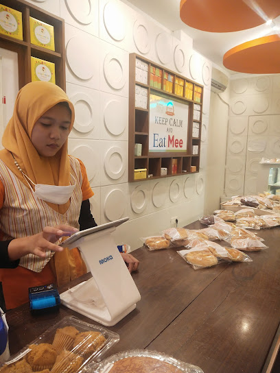 MamMee Bakery Lemabang